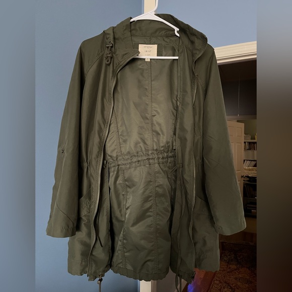 Army Green Utility jacket - Picture 1 of 3